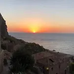 Byron's Sea View Guest house Monemvasia
