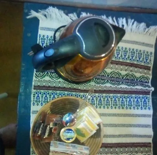 Byron's Sea View Монемвазия